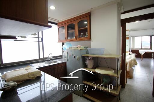 1 Bedroom Beach Front Condo at Huahin Garden Beach