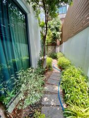 4.5-storey home office for sale on Rama 3