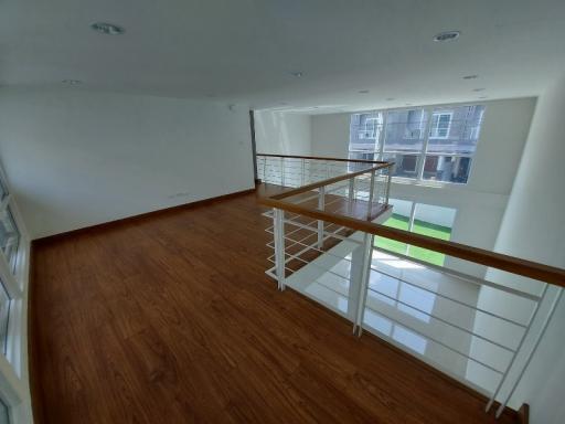 3 bedroom townhome for sale on Ladprao