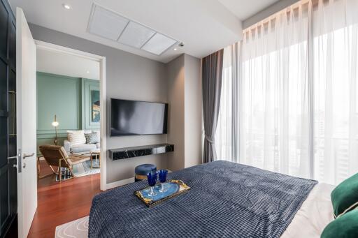 Luxury 2 bedrooms condominium for sale in Thonglor