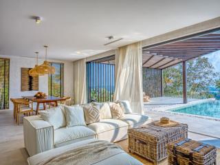 stunning seaview villa for Sale in Koh Samui