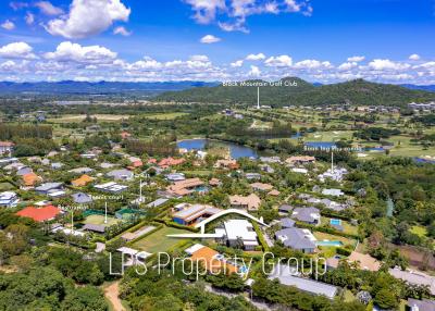 Baan Ing Phu: Luxury Condo Close To Black Mountain