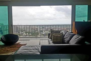 4-bedroom duplex penthouse for sale close to BTS Ekamai