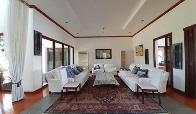 Stunning 9 Bed Villa for Sale at Palm Hills Golf Course & Residence