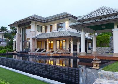 Beautiful Mansion for Sale on the Prestigious Black Mountain Golf Course