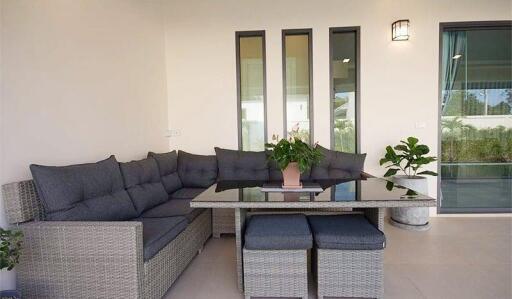 Luxury 3 Bed, 3 Bath Pool Villa - West Hua Hin