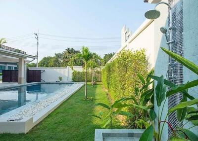 Luxury 3 Bed, 3 Bath Pool Villa - West Hua Hin