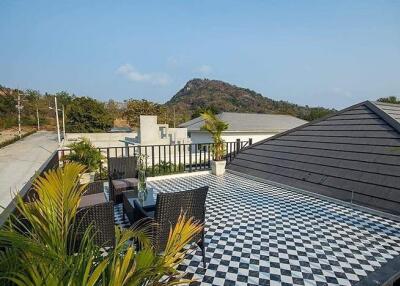 Luxury 3 Bed, 3 Bath Pool Villa - West Hua Hin