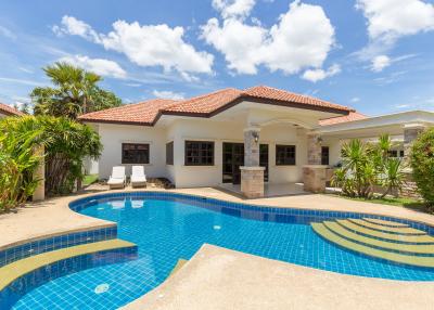 4 Bedroom, 2 Bath Pool Villa on established development