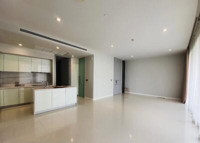 High end 2-bedroom condo for sale close to BTS Phromphong