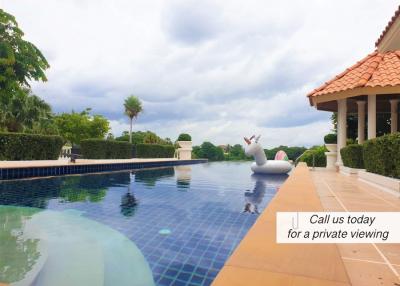 Luxury Mansion in Palm Hills Hua Hin Golf Course for SALE