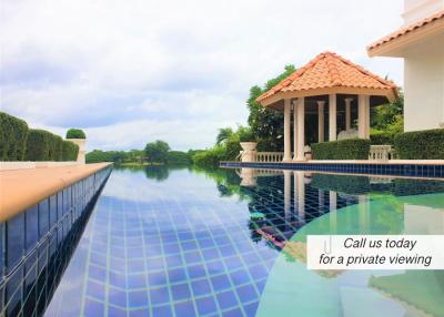 Luxury Mansion in Palm Hills Hua Hin Golf Course for SALE