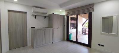 Comfortable 3 Bedrooms House for Sale