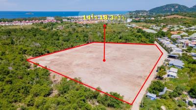 14 Rai of Land In Great Location