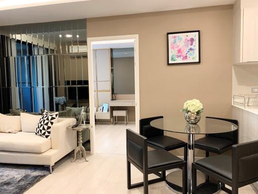 2-bedroom low rise for sale on Ekamai to Rama 4