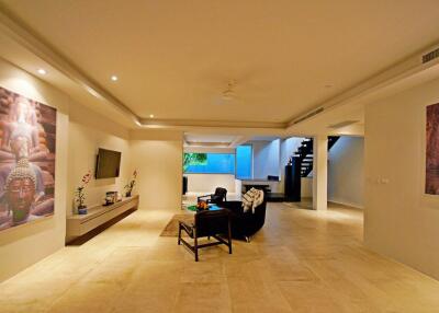 3-bedroom modern sea-view villa for sale in Phuket