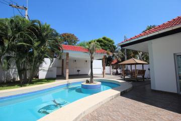 Secluded 3 Bed Pool Villa - very close to Hua Hin town
