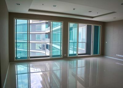 3 bedroom condo for sale view Chao Phraya River