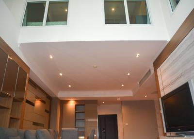 Spacious 3-bedroom duplex condo for sale in Phromphong