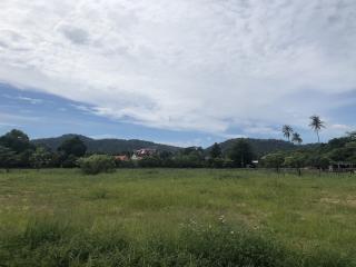 Land plot for sale in Rawai