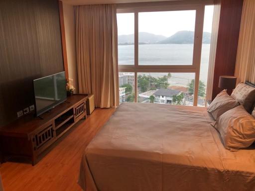 4 bedrooms penthouse with breathtaking seaview for sale in Phuket