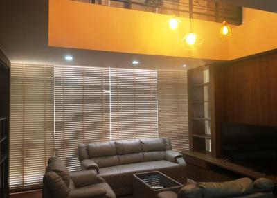 3-bedroom duplex condo for sale close to BTS Bang Na