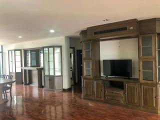 3-bedroom spacious condo for sale close to BTS Asoke