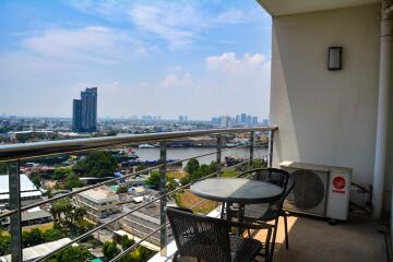 2-bedroom river view condo close to Asiatique mall