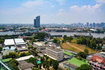 2-bedroom river view condo close to Asiatique mall