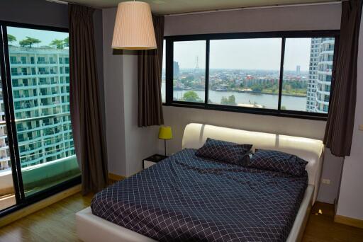 2-bedroom river view condo close to Asiatique mall