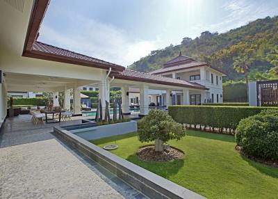 BelVida Estates: Exclusive, Luxurious 6 Bedroom Tropical Pool Villa