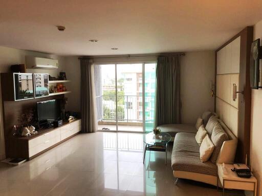 2 bedroom condo for sale on Phaholyothin to Aree