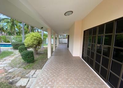 2 Story 3 Bedroom Pool Villa with Office In Bor Fai