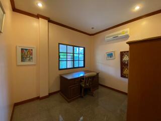 2 Story 3 Bedroom Pool Villa with Office In Bor Fai