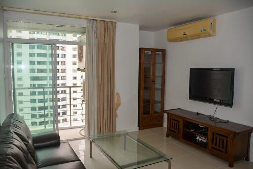 1-bedroom high floor condo close to BTS Nana