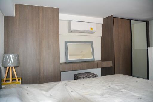 1-bedroom modern high floor condo in Onnut area