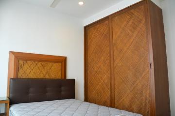 Spacious 4-bedroom condo only 500m from BTS Nana!