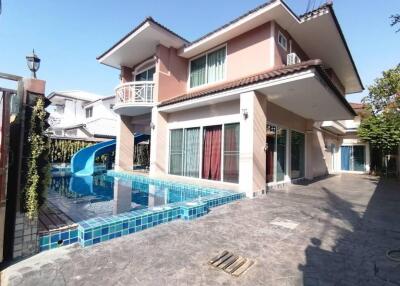 7 Bedrooms Jomtien House for Sale