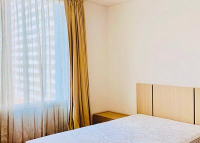 2 bedroom condo for sale on Asoke