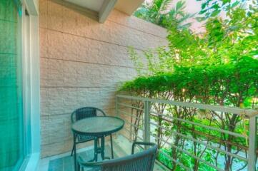 1 Bed Beachfront Condo at Baan San Pluem