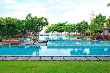 1 Bed Beachfront Condo at Baan San Pluem