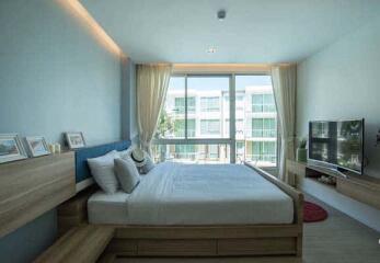 2 Bed Luxurious Condo at Wan Vayla