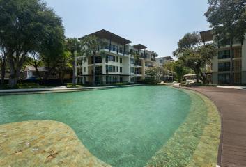 Luxury 3 Bedroom Beachfront Condo