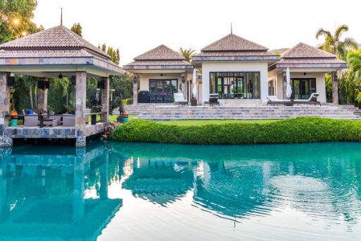 Luxury Bali Style 4 Bedroom Pool Villa