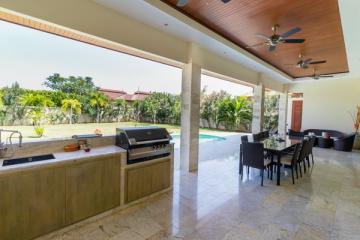 Great Quality 3 Bed Pool Villa