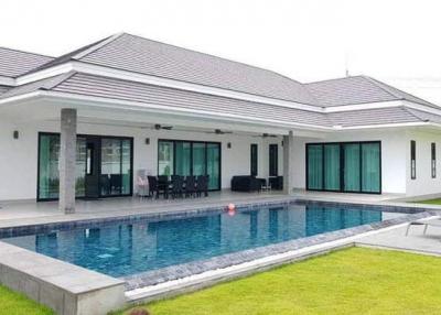 5 Bed, Luxury Villa at The Clouds (Resale)