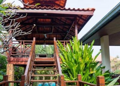 White Lotus 2 : Bali Style Pool Villa On Spacious Plot