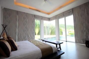 Luxury 4 Bed Pool Villa