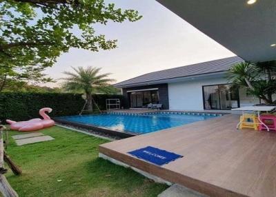 WE VILLAS : Off-plan 4 Bed Pool Villa near the beaches and town