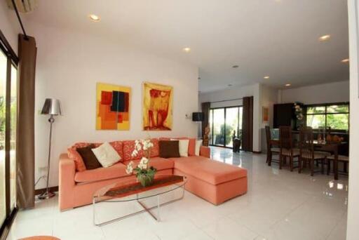 Heights 2 : 3 Bed Pool Villa with Mountain View